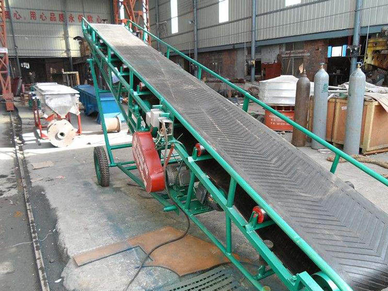 移動(dòng)式皮帶輸送機(jī) 移動(dòng)式皮帶輸送機(jī)