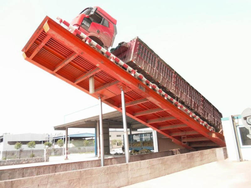 液壓卸車平臺(tái) 液壓卸車平臺(tái)